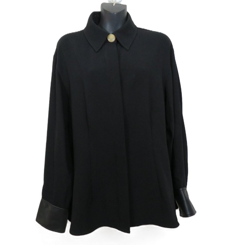 Vince size Large Black Shaped Long Sleeve Button Down Blouse Top